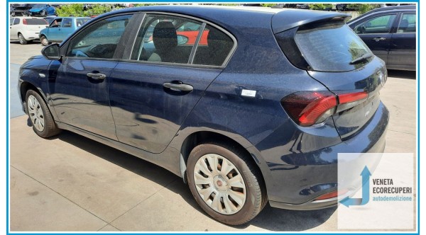 FIAT TIPO 6J del 2017 parti usate e ricambi - Tipo Motore 55266963