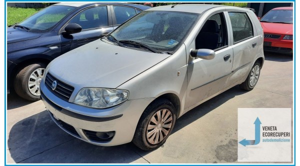 FIAT PUNTO 2U del 2004 parti usate e ricambi - Tipo Motore 188a9000