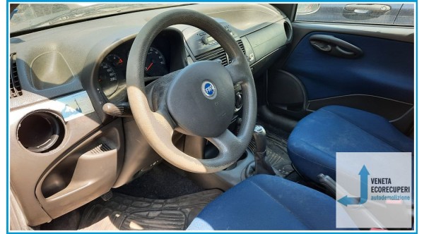 FIAT PUNTO 2U del 2004 parti usate e ricambi - Tipo Motore 188a9000