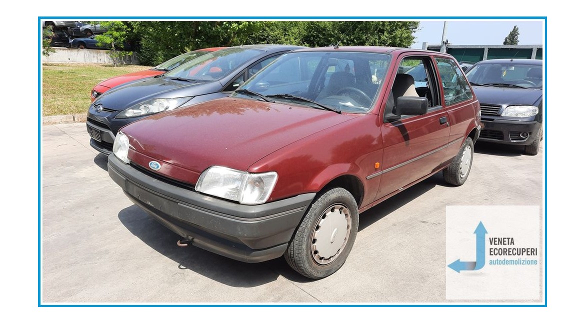 FORD FIESTA DX del 1998 parti usate e ricambi - Tipo Motore G6A