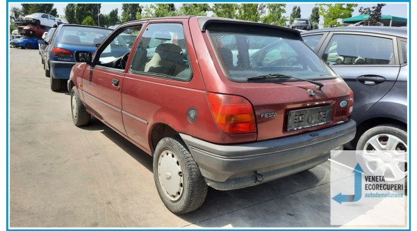FORD FIESTA DX del 1998 parti usate e ricambi - Tipo Motore G6A