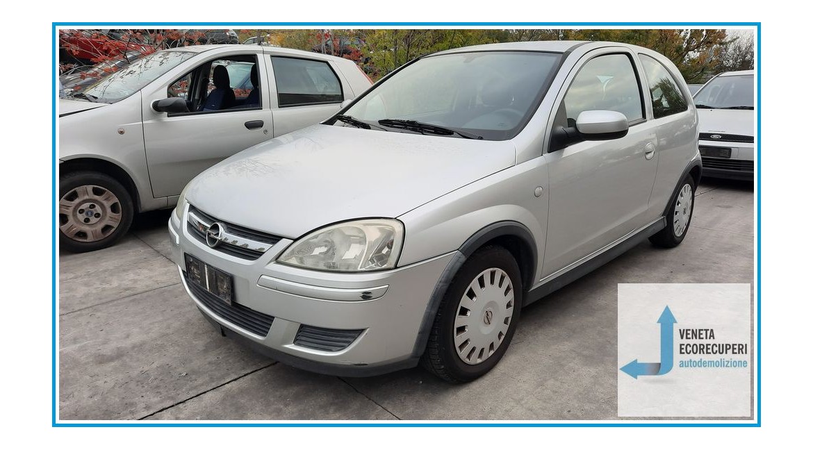 OPEL CORSA X01 del 2003 parti usate e ricambi
