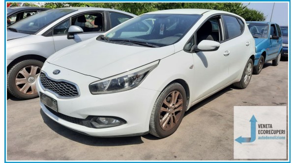 KIA CEE'D del 2012 parti usate e ricambi - Tipo Motore D4FC