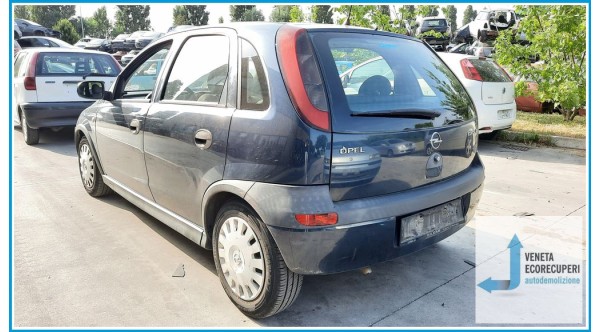 OPEL CORSA X01 del 2002 parti usate e ricambi - Tipo Motore Z12XE