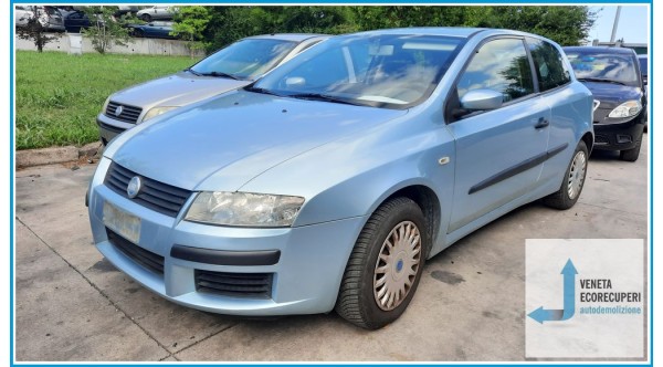 FIAT STILO 2V del 2005 parti usate e ricambi - Tipo Motore 192A9000