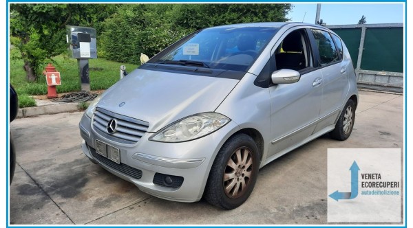 MERCEDES-BENZ Classe A W/C169 del 2006 parti usate e ricambi - Tipo Motore 640940