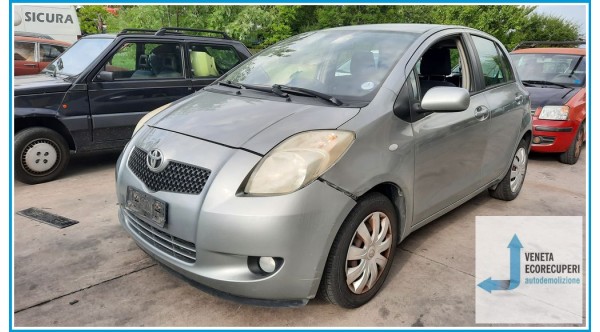 TOYOTA YARIS del 2007 parti usate e ricambi - Tipo Motore 2SZFE