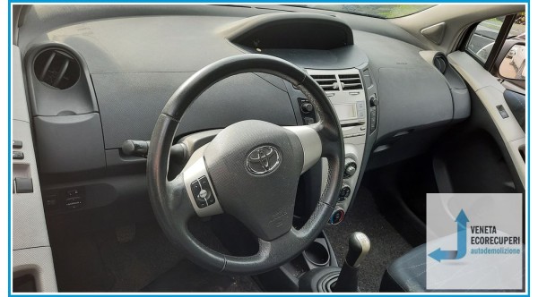 TOYOTA YARIS del 2007 parti usate e ricambi - Tipo Motore 2SZFE