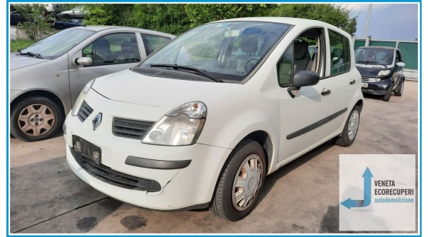 RENAULT MODUS 1a Serie del 2007 parti usate e ricambi - Tipo Motore D4FD7