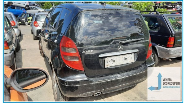 MERCEDES-BENZ Classe A W/C169 del 2006 parti usate e ricambi - Tipo Motore 266920