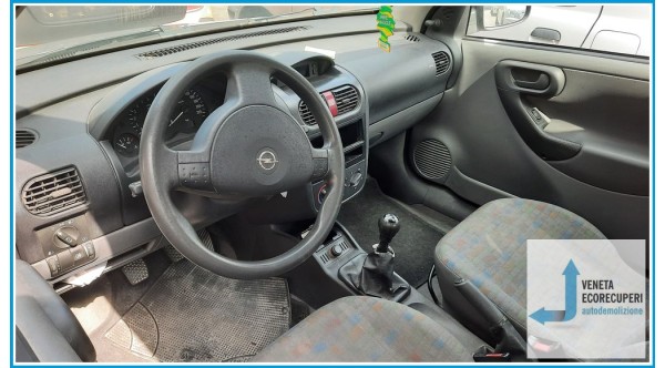 OPEL CORSA X01 del 2001 parti usate e ricambi - Tipo Motore Z10XE