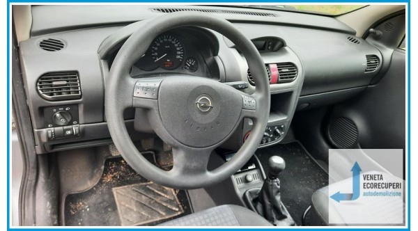 OPEL CORSA X01 del 2003 parti usate e ricambi