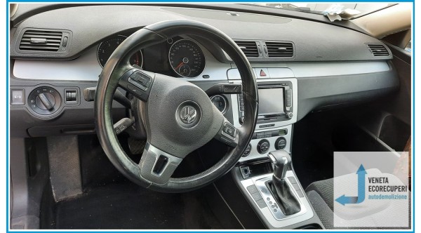 VOLKSWAGEN PASSAT 36 del 2009 parti usate e ricambi - Tipo Motore CDG