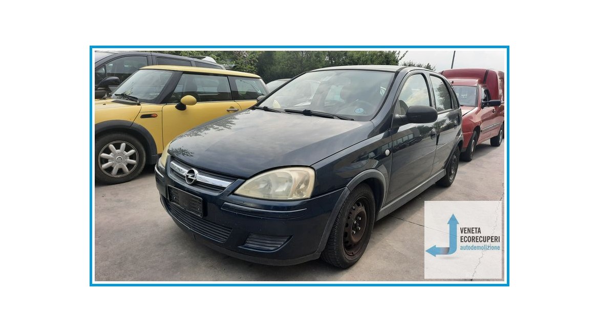 OPEL CORSA X01 del 2004 parti usate e ricambi
