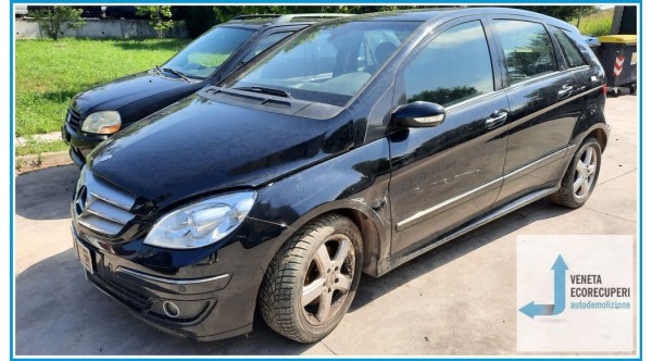 MERCEDES-BENZ Classe B T245 del 2006 parti usate e ricambi - Tipo Motore 640941