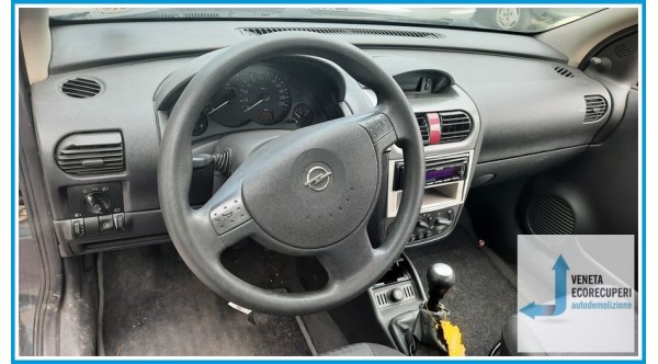 OPEL CORSA X01 del 2004 parti usate e ricambi