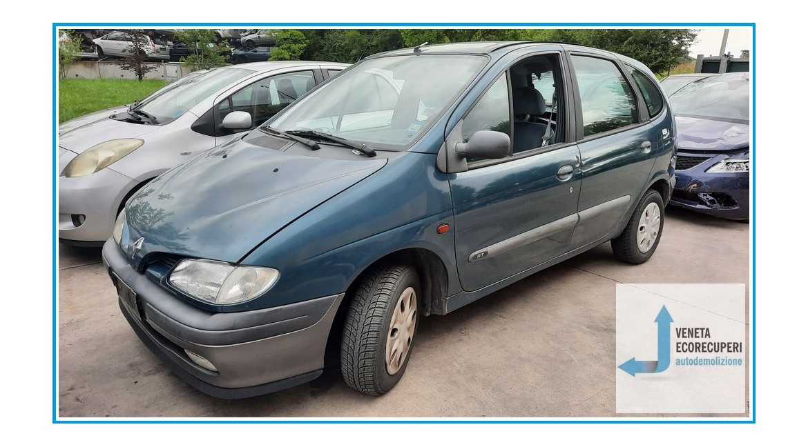 RENAULT MEGANE 1a Serie del 1997 parti usate e ricambi - Tipo Motore K7MA7