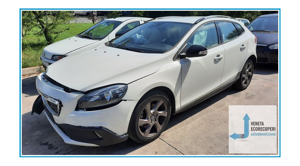 VOLVO V40 del 2014 parti usate e ricambi - Tipo Motore D4162T
