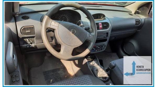 OPEL CORSA X01 del 2005 parti usate e ricambi