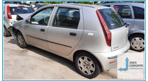 FIAT PUNTO 2U del 2006 parti usate e ricambi - Tipo Motore 188A4000
