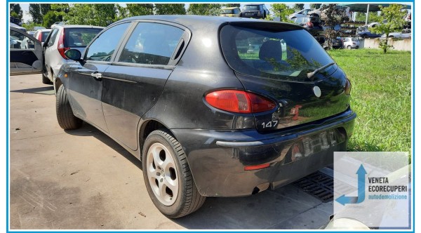ALFA ROMEO 147 W8 del 2004 parti usate e ricambi - Tipo Motore 937A2000