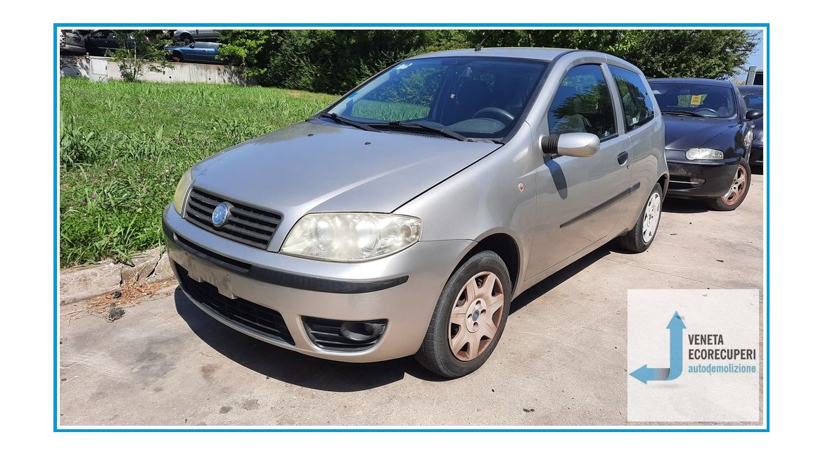 FIAT PUNTO 1N/1P del 2003 parti usate e ricambi - Tipo Motore 188A4000