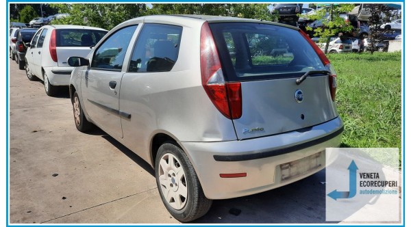 FIAT PUNTO 1N/1P del 2003 parti usate e ricambi - Tipo Motore 188A4000