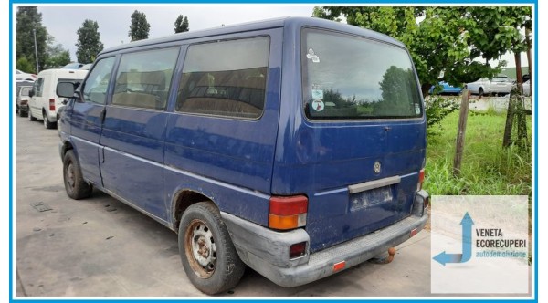 VOLKSWAGEN TRANSPORTER T4 IV del 1998 parti usate e ricambi - Tipo Motore ACV