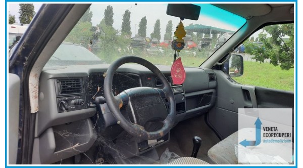 VOLKSWAGEN TRANSPORTER T4 IV del 1998 parti usate e ricambi - Tipo Motore ACV