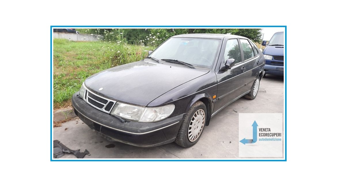 SAAB 900  del 1997 parti...