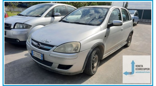 OPEL CORSA X01 del 2003 parti usate e ricambi