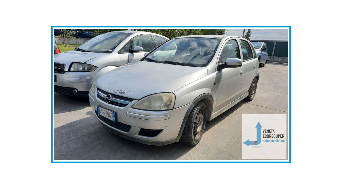 OPEL CORSA X01 del 2003 parti usate e ricambi