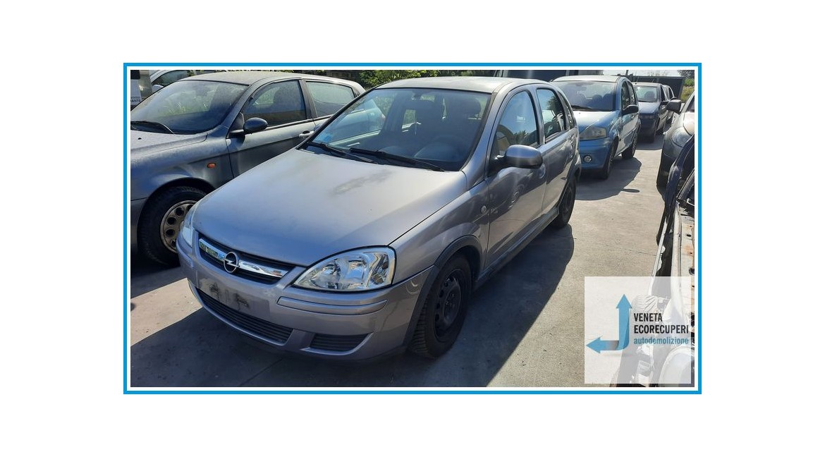 OPEL CORSA X01 del 2005 parti usate e ricambi