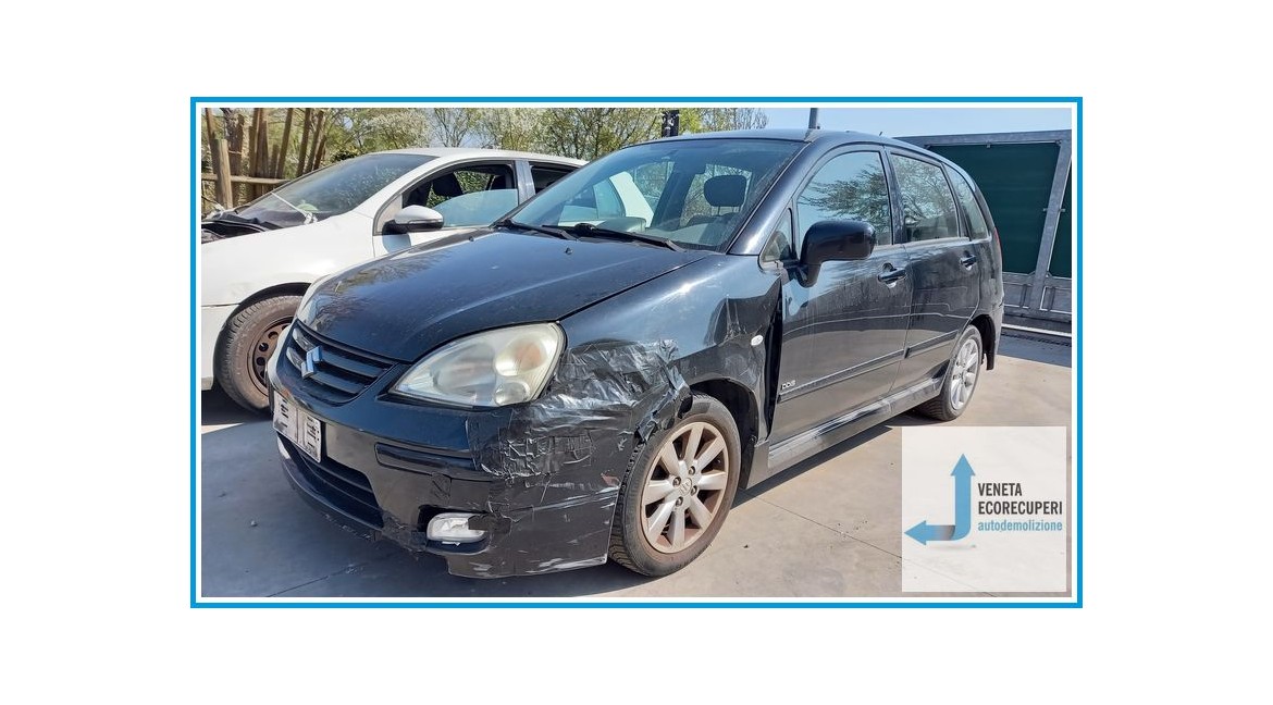 SUZUKI LIANA del 2004 parti...