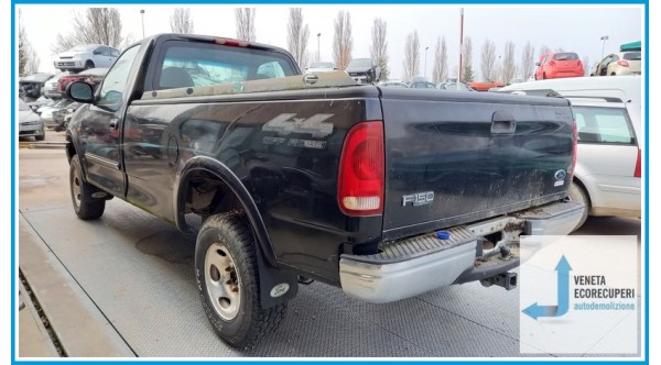 FORD F-150 10a Serie del 2004 parti usate e ricambi - Tipo Motore V846L