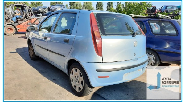 FIAT PUNTO 1N/1P del 2005 parti usate e ricambi - Tipo Motore 188A4000