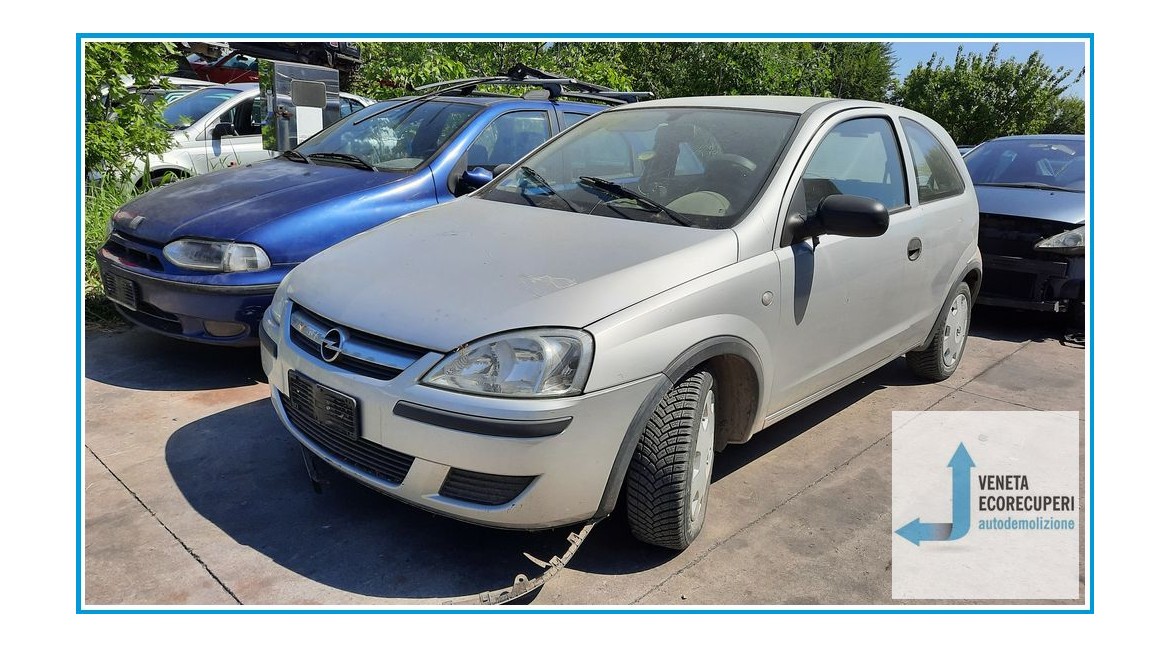 OPEL CORSA X01 del 2005 parti usate e ricambi - Tipo Motore Z10XEP