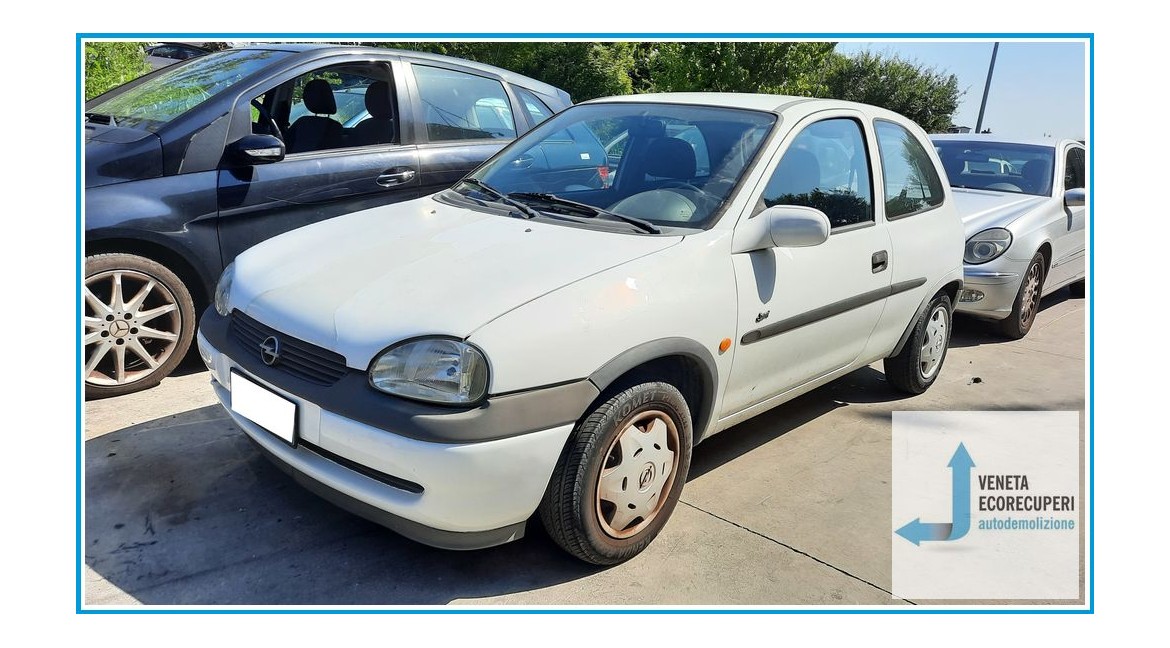 OPEL CORSA S93 del 1999 parti usate e ricambi - Tipo Motore X12XE