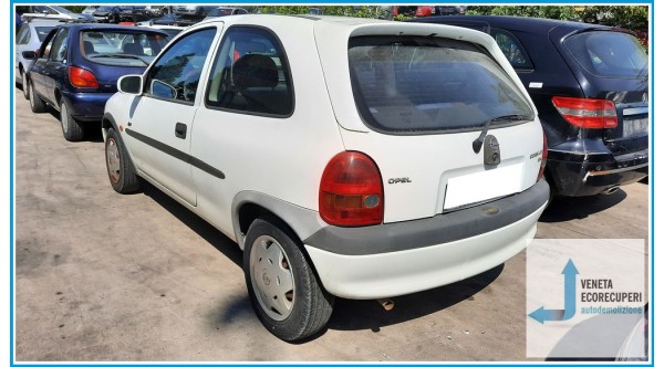 OPEL CORSA S93 del 1999 parti usate e ricambi - Tipo Motore X12XE