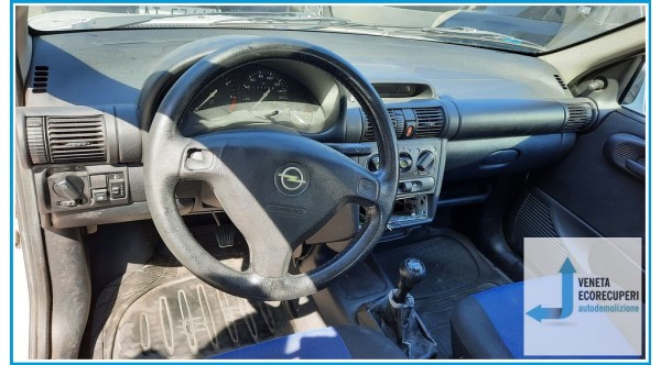 OPEL CORSA S93 del 1999 parti usate e ricambi - Tipo Motore X12XE
