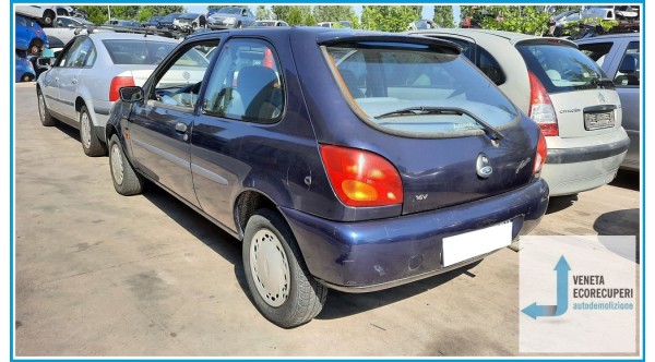 FORD FIESTA DX del 1997 parti usate e ricambi - Tipo Motore DHA
