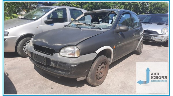 OPEL CORSA S93 del 1998 parti usate e ricambi - Tipo Motore X10XE