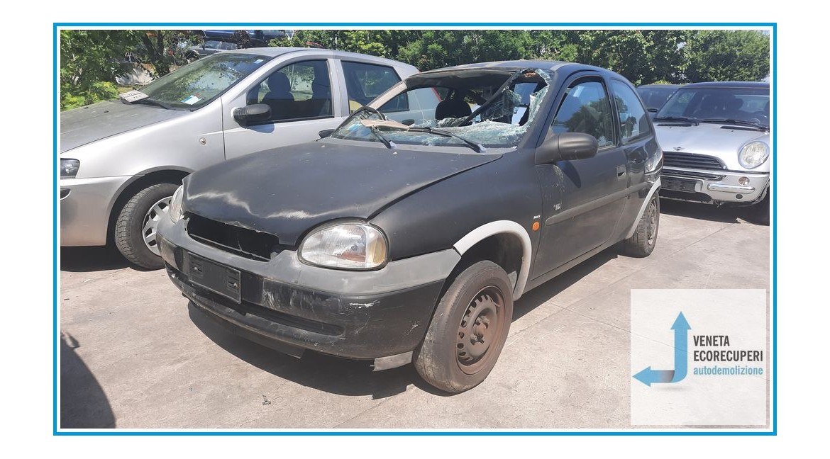 OPEL CORSA S93 del 1998 parti usate e ricambi - Tipo Motore X10XE
