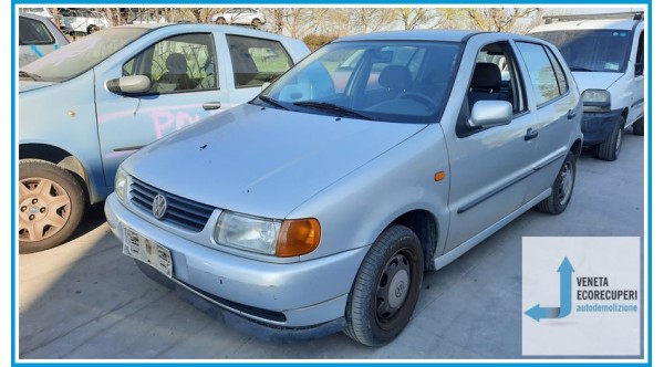 VOLKSWAGEN POLO 3a Serie del 1998 parti usate e ricambi - Tipo Motore AEX