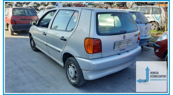 VOLKSWAGEN POLO 3a Serie del 1998 parti usate e ricambi - Tipo Motore AEX