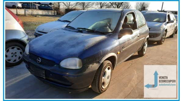 OPEL CORSA S93 del 1999 parti usate e ricambi - Tipo Motore X10XE
