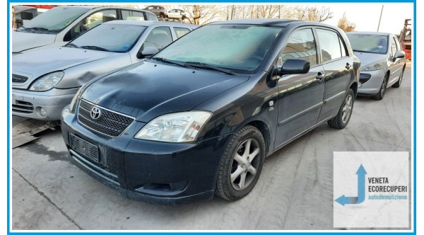 TOYOTA COROLLA 5p del 2004 parti usate e ricambi - Tipo Motore 1CDFTV