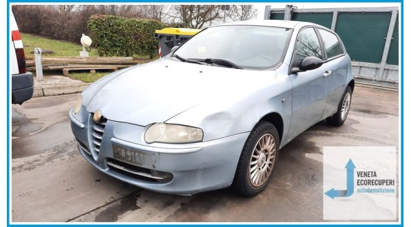 ALFA ROMEO 147 W8 del 2003 parti usate e ricambi