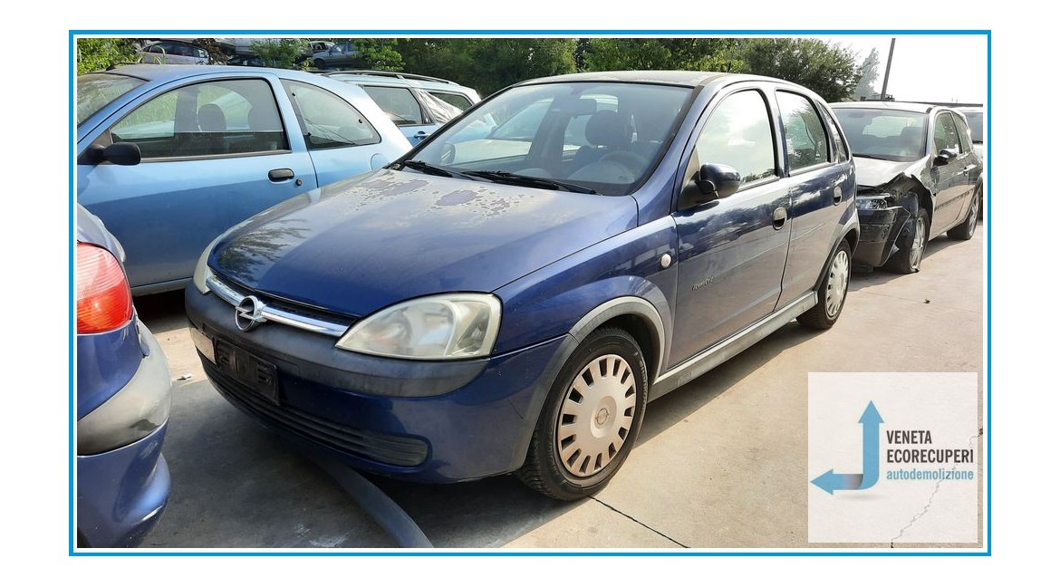 OPEL CORSA X01 del 2002 parti usate e ricambi - Tipo Motore Z10XE