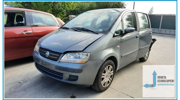 FIAT IDEA 4D/2S del 2004 parti usate e ricambi - Tipo Motore 843A1000